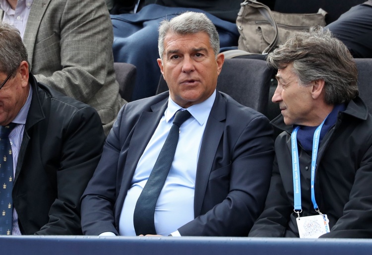 开运官方网站-拉波尔塔：哈维和阿莱曼尼被人利用了 将巴萨交给丰特会导致破产