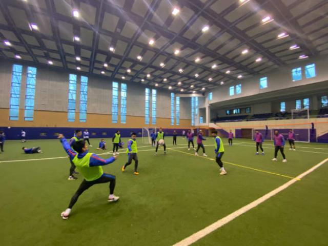 开运官方网站-申花透露老总正为球队找钱 约尼奇状态仅恢复两成